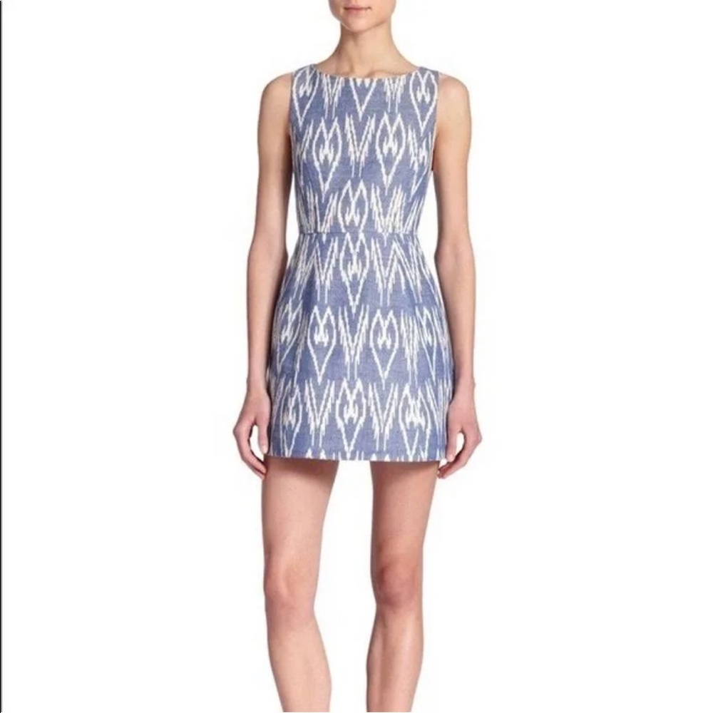 Alice + Olivia Scoop Blue Epstein Night Out Dress in 0